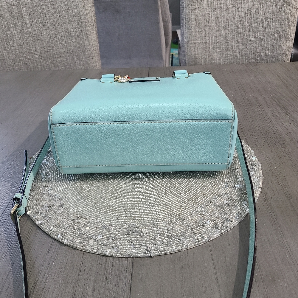 EUC - Kate Spade ♠️ Crossbody Bag w/bag charm - Picture 6 of 16